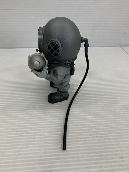 その他グッズ ゴジラ・その他怪獣 芹沢博士 モノクロVer デフォリアルシリーズ