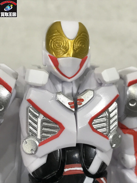 リボルブチェンジフィギュア 仮面ライダーギーツIX&ブーストフォームマークIIIセット　開封