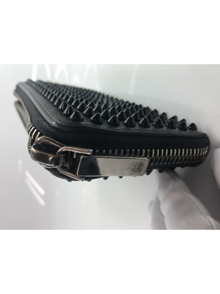 Christian Louboutin/ラウンド長財布
