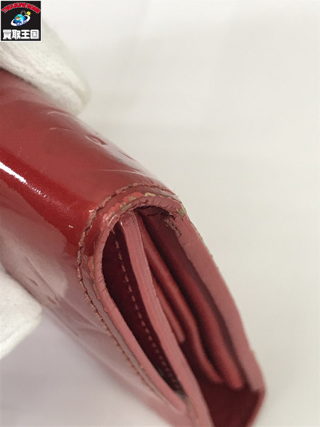 LV 長財布 ヴェルニ　赤　ポルトトレゾール インターナショナル