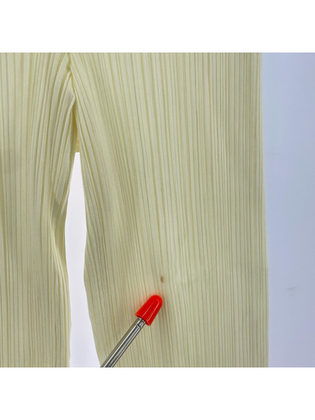 PLEATS PLEASE パンツ アイボリー (1)