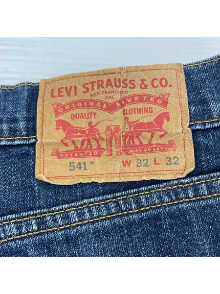 Levi's デニム・ジーンズ 541デニムパンツ/ブルー