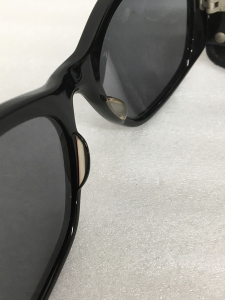 CHANEL 1988 キルティングレザー サングラス ケース付属