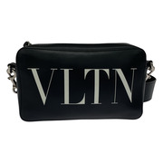 VALENTINO GARAVANI ショルダーバッグ VNTN レザーショルダーバッグ BLK