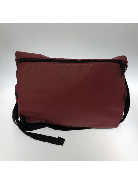 EASTPAK ショルダーバッグ メッセンジャーバッグ