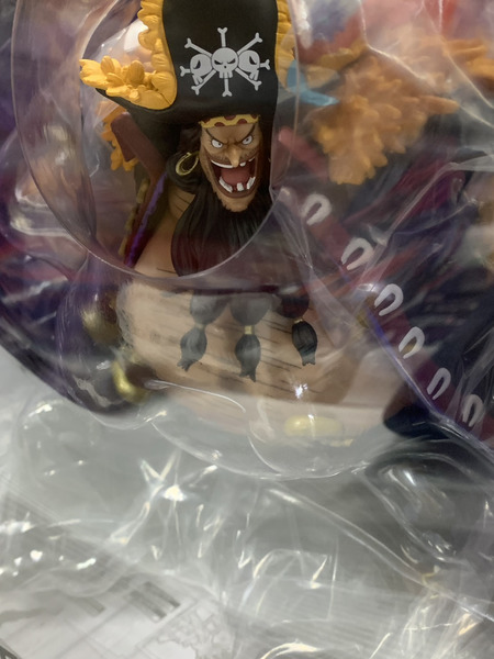 メーカー ワンピース フィギュアーツZERO マーシャル・D・ティーチ 闇水
