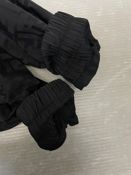 FENDI 25AW FFモノグラム ナイロンボンバージャケット 48 黒