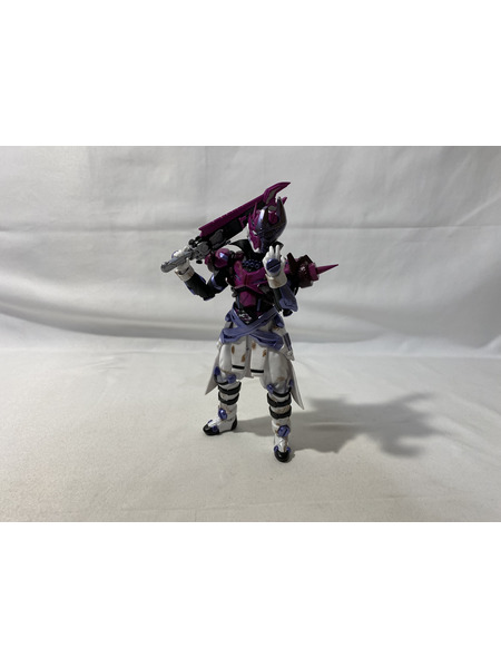 メーカー 仮面ライダーフィギュア s.h.figuarts　ヴァルバラド