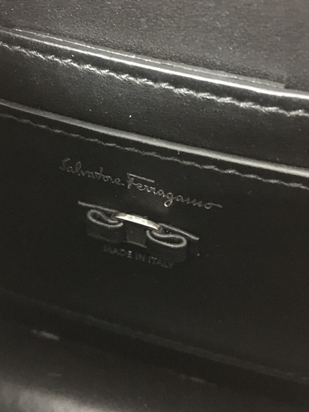  S.Ferragamo ヴァラ グリッター チェーンバッグ ピンク