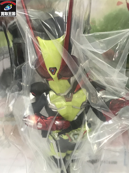 特撮ホビー誌11月『仮面ライダーギーツ』新バックル続々