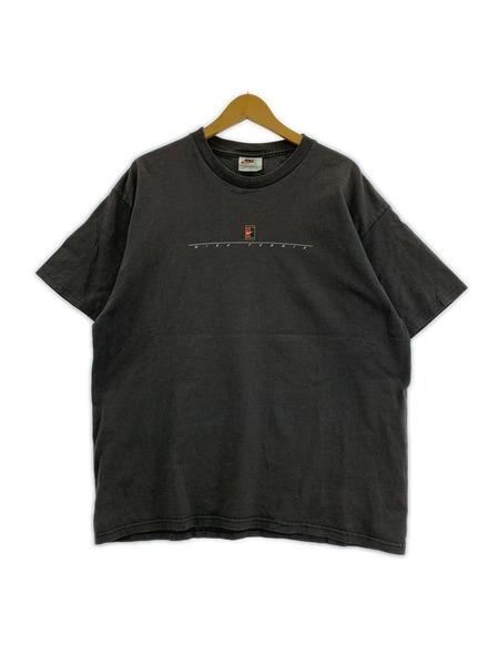 NIKE 半袖Tシャツ・カットソー 灰 (L)