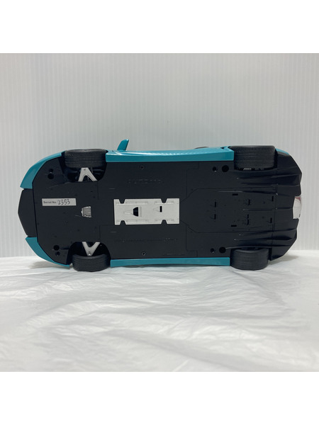 AUTOart　1/18　AVENTADOR　LP700-4　ターコイズブルー