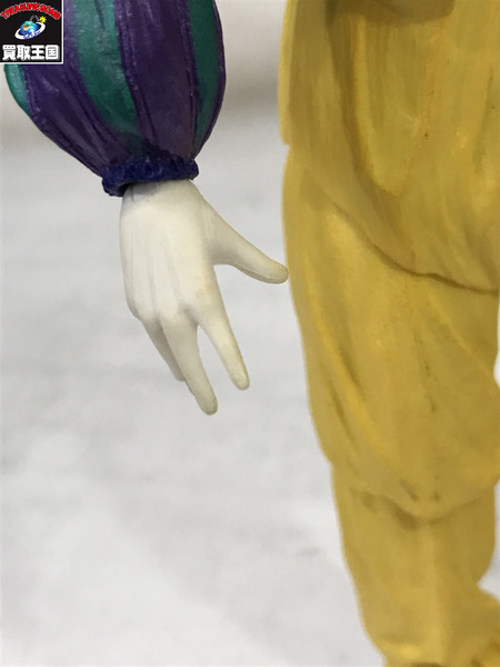 NECA IT 1990 ペニーワイズ フィギュア