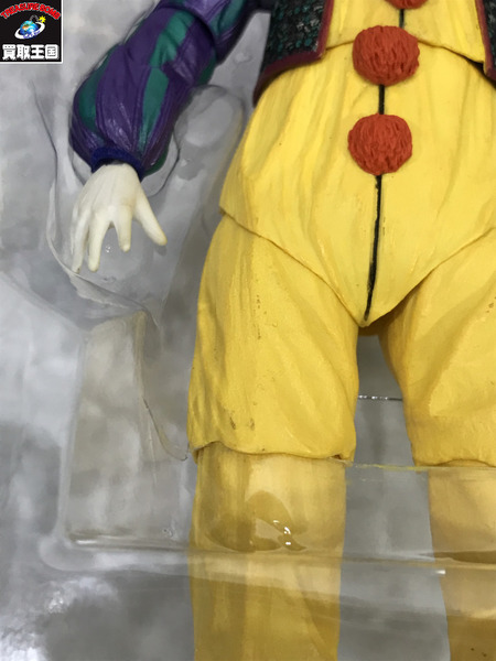 NECA IT 1990 ペニーワイズ フィギュア