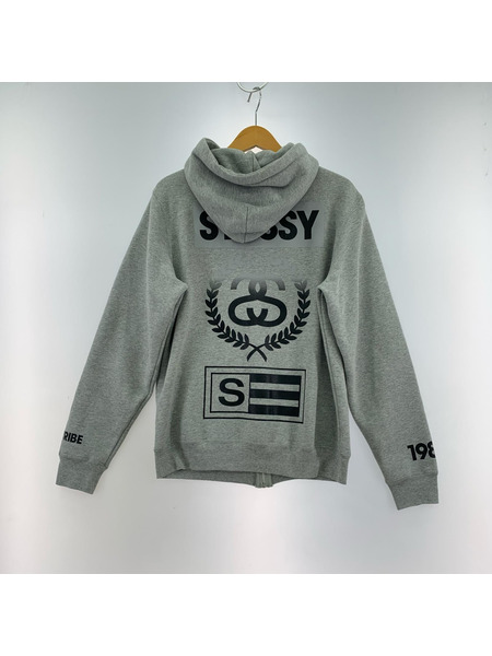 STUSSY パーカー（ジップアップ） バックロゴプリント　ジップパーカー グレ