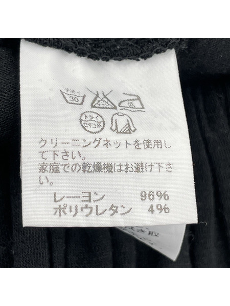 ISSEY MIYAKE パンツ レーヨン混/プリーツ/ストレッチ/黒/2