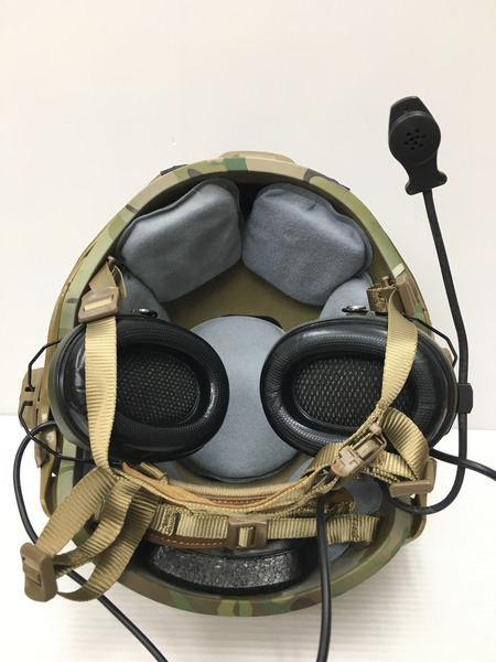 TMC ヘルメット + Z・TAC ヘッドセット[値下]