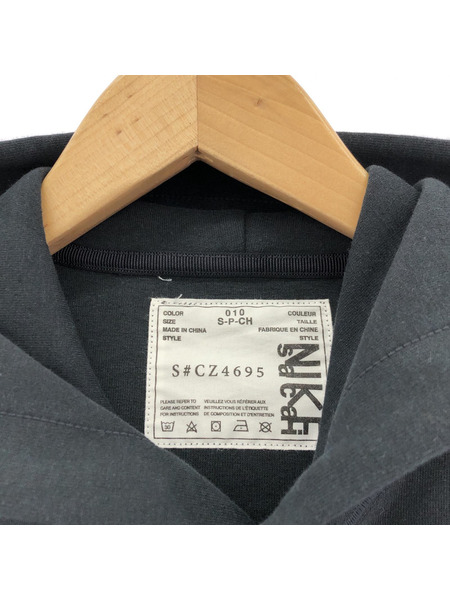NIKE×sacai  　パーカー　ブラック　S-P-CH