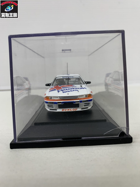 1/43スケールカー TOMY 1/43 Reebok SKYLINE R32