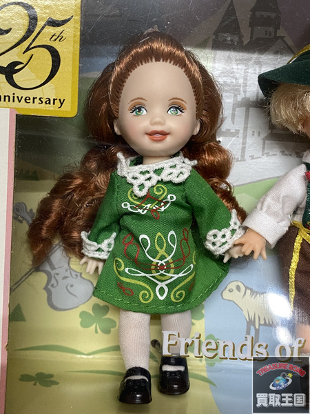 Kelly and Friends Gift Set BARBIE COLLECTOR  Friends of the World Europe