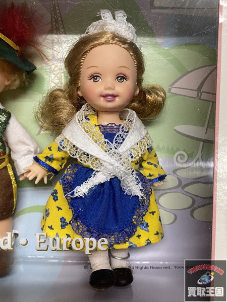 Kelly and Friends Gift Set BARBIE COLLECTOR  Friends of the World Europe