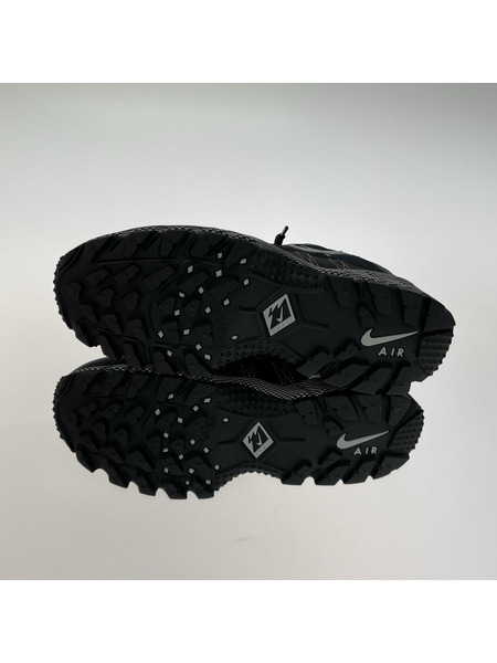 NIKE スニーカー Air Humara Black and Metallic Silver