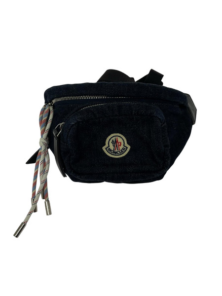 モンクレール ミニベルトバッグ