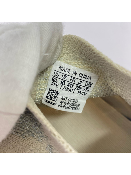 adidas スニーカー yzy boost380