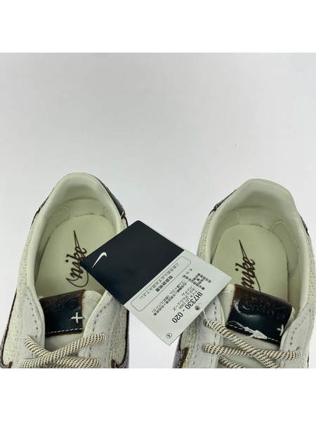 NIKE スニーカー IH7330-020  茶 (26.0)