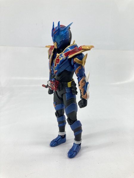 メーカー 仮面ライダーフィギュア S.H.フィギュアーツ 仮面ライダーグレートクローズ[値下]