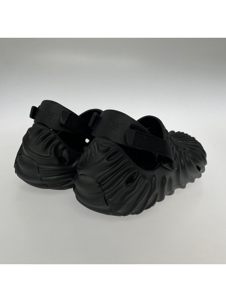 crocs サンダル × Salehe Bembury Sasquatch BLK