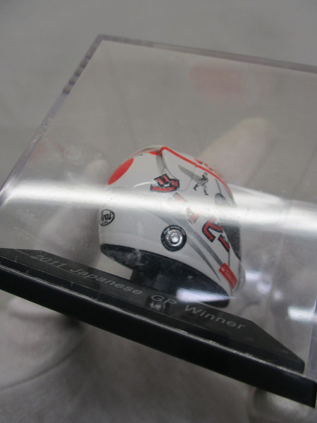 SPARK 鈴鹿サーキット Jenson Button 2011 GP Winner ヘルメット