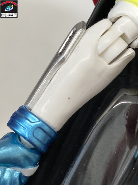 メーカー 仮面ライダーフィギュア S.H.Figuarts 仮面ライダーブレイブ ファンタジーゲーマー レベル50