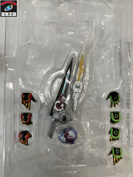 メーカー 仮面ライダーフィギュア S.H.Figuarts 仮面ライダージオウトリニティ