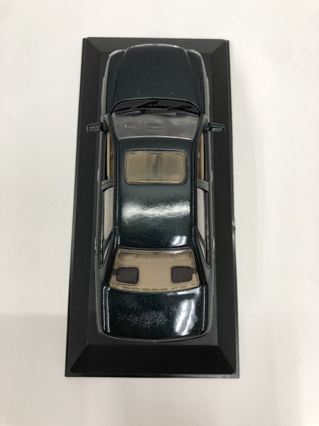 1/43 Ford Scorpio 1995[値下]