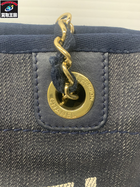 ショルダーバッグ CHANEL デニムチェーンバッグ