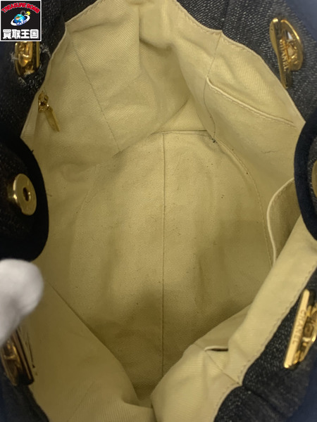 ショルダーバッグ CHANEL デニムチェーンバッグ
