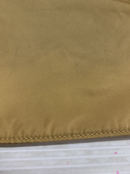 ボディバッグ