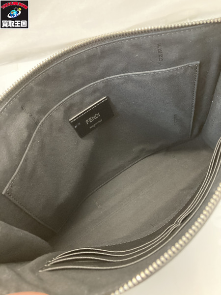 ハンドバッグ FENDI クラッチバック 20×25