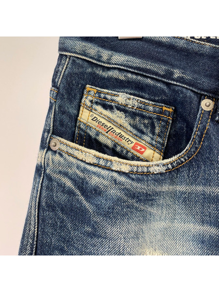 DIESEL デニム・ジーンズ D-RISE ワイドデニム