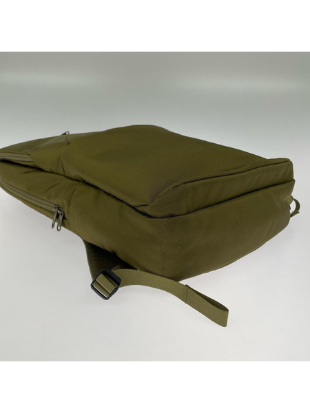 THE NORTH FACE リュックサック・バックパック Shuttle DAYPACK Slim カーキ
