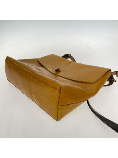 ショルダーバッグ alto. オイルレザーショルダーバッグ
