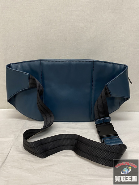 BOTTEGA VENETA  ウエストポーチ アイレット イントレチャート