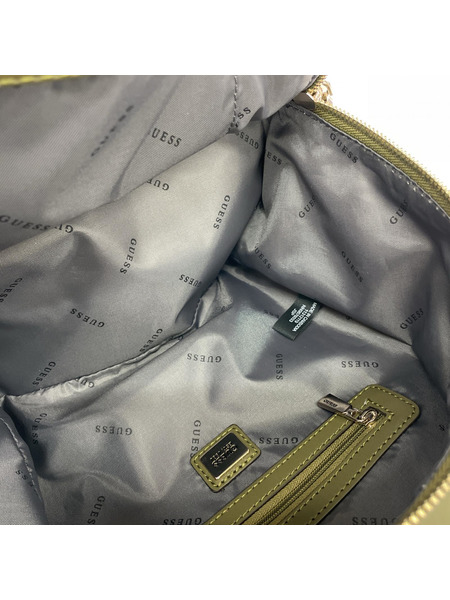 GUESS リュックサック・バックパック KHK