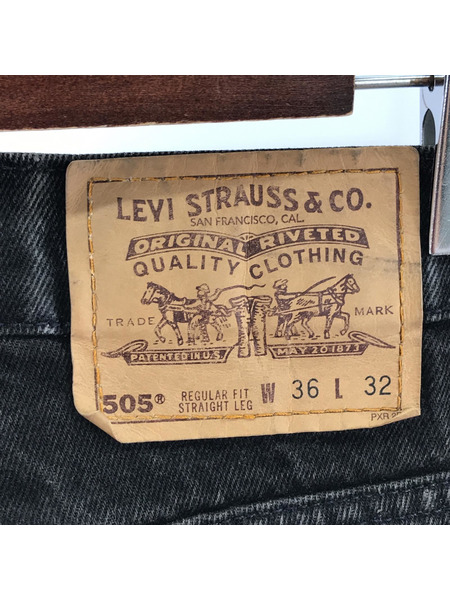 Levi's 90s 505 ブラックデニムパンツ