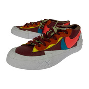 NIKE スニーカー × KAWS × sacai Blazer Low(27.5)
