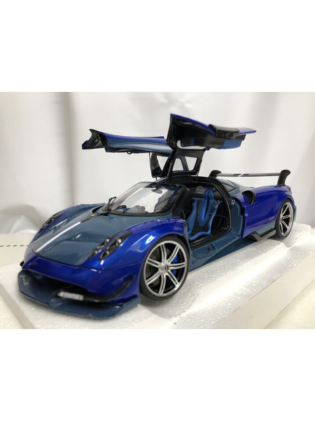 1/18スケールカー 1/18 パガーニ ウアイラ BC オートアート