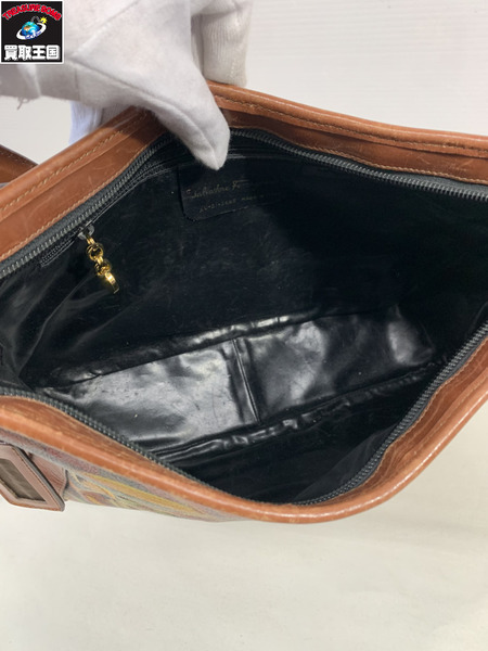 ショルダーバッグ S.Ferragamo