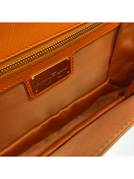 ショルダーバッグ ヴァラリボン チェーンショルダー オレンジ