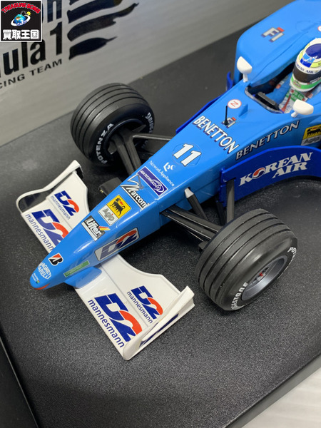 MINICHAMPS 1/18 Benetton Playlife B200 G.Fisichella #11
